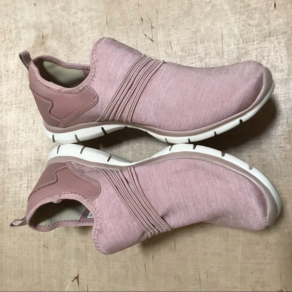 Skechers Memory Foam Ros Pink Slide On size 9